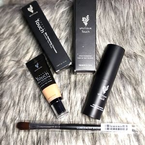 Younique Velour Concealer and Stick Foundation